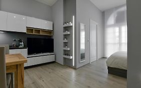Sar May Apartments